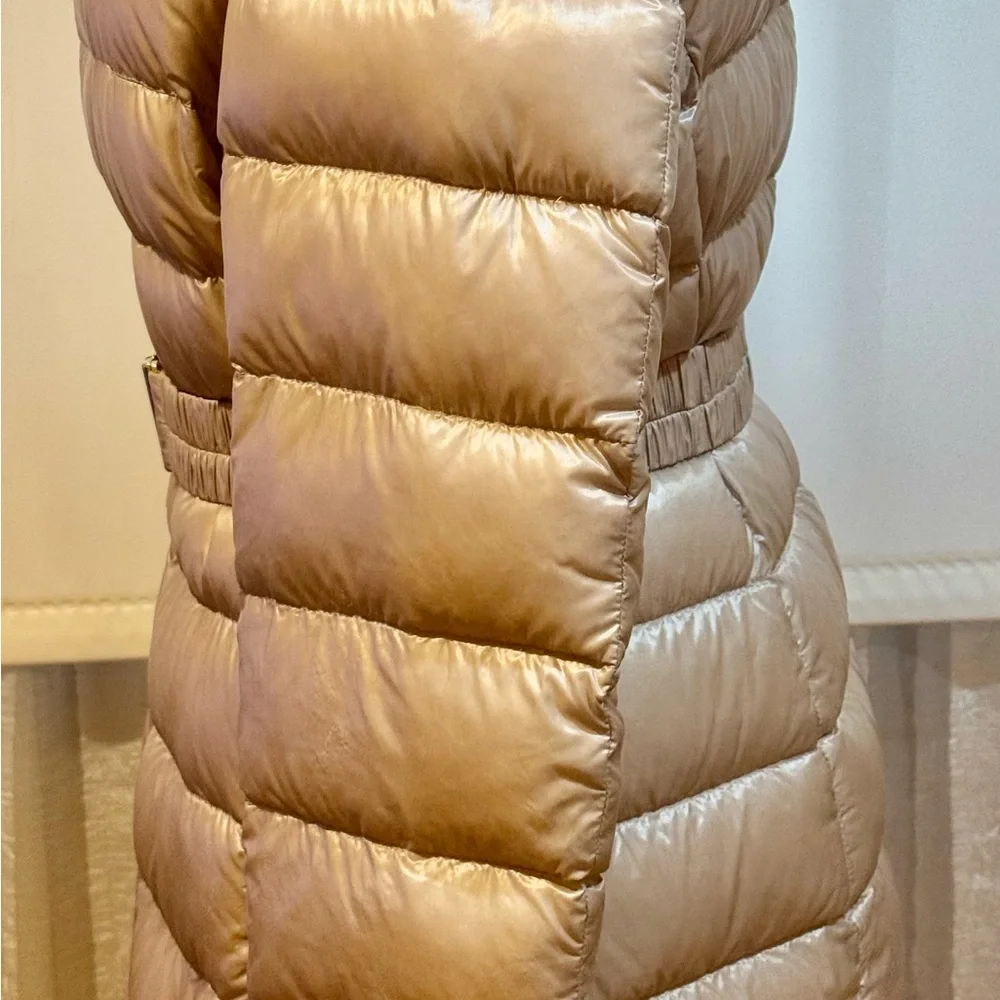 Herno Shimmering Gold Puffer Jacket with detachable Fox Fur Collar - Picture 10 of 16